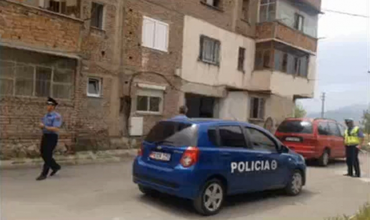 Vrasja e dyfishtë në Korçë, flet babai i vajzës