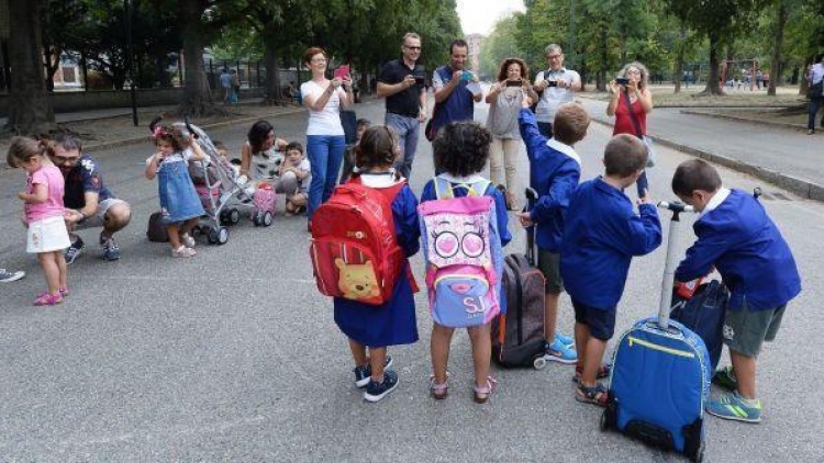 Në shkollë që tre vjeç: 'Kështu mëson më shumë'