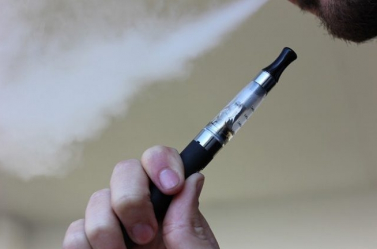 Ekspertët ngrenë alarmin: 'Cigaret elektronike dëmtojnë ADN-në, shkak kryesor për kancerin'