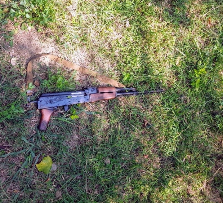 Cërrik, tentoi të godiste vëllain me armë zjarri, Policia arreston shtetasin me iniciale T.H 38 vjeç