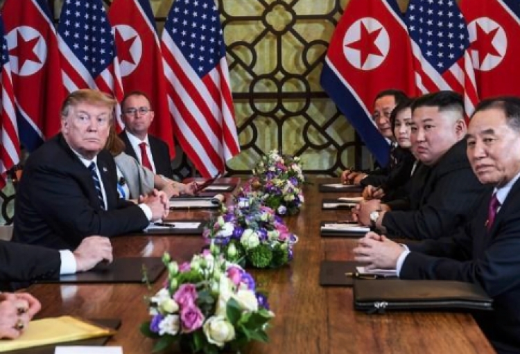 Dështon samiti mes Trump dhe Kim Jong-un, asnjë marrëveshje mes liderëve