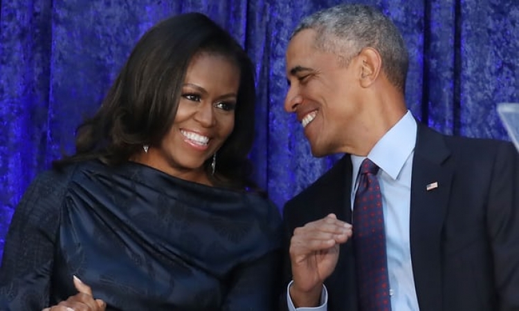 Ata nuk harrohen, Obamat në portrete: Dukem elegant [FOTO]