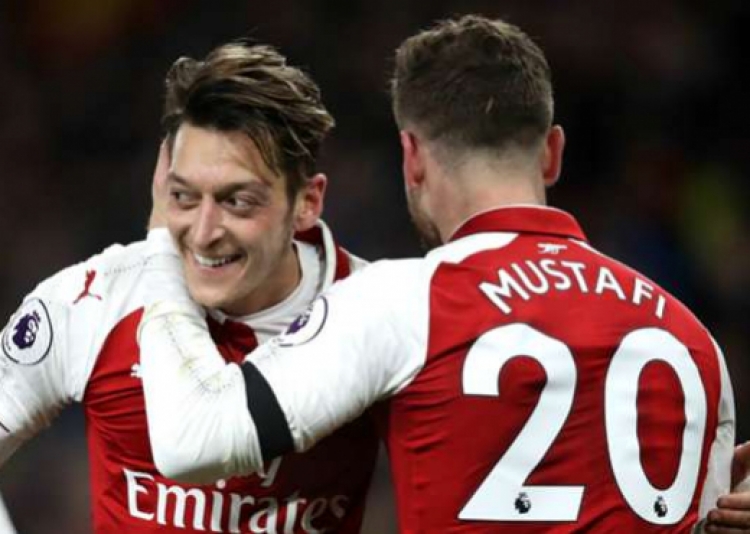 Prapaskena sesi Mesut Ozil refuzon PSG!