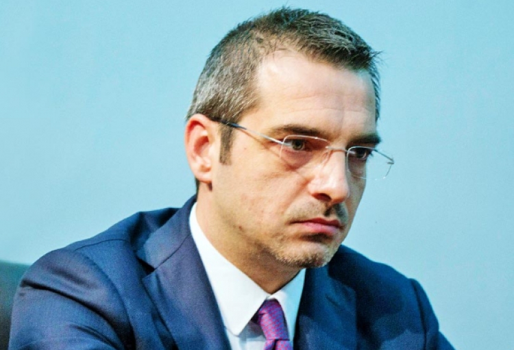 Iu bllokua pasaporta, ish-ministri Tahiri të premten paraqitet te Krimet
