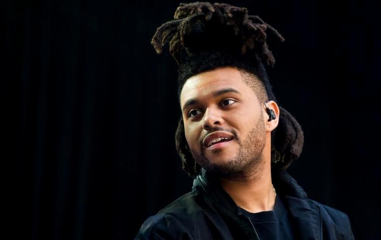 The Weeknd sakrifikon flokët për albumin e ri [FOTO]