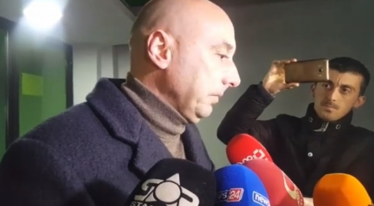 Sulmi me thikë, pas 3 orësh në polici flet për herë të parë trajneri i Vllaznisë, Ernest Gjoka: 