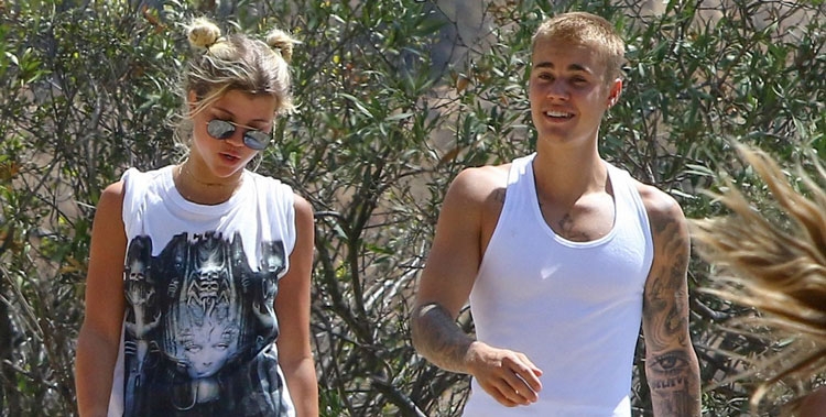 Zyrtare: Justin Bieber dhe Sofia Richie, përsëri bashkë! Ja fotot që e vërtetojnë [FOTO]