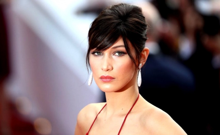 Supermodelja Bella Hadid ka zyrën më të bukur në botë [FOTO]