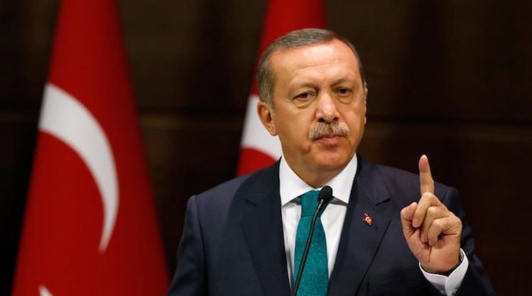 Erdogan në Romë pa prononcime për mediat, polemikat : Përse ftoni një diktator?