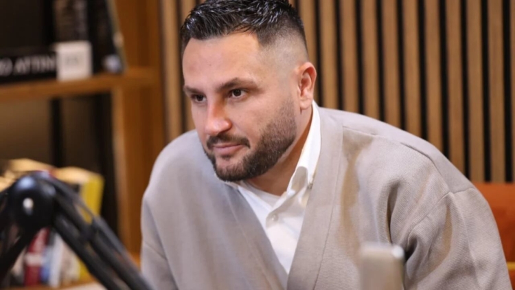 Nga tradhtitë te zhgënjimet e mëdha, Bes Kallaku rrëfen të pathënat: Frika më e madhe është...