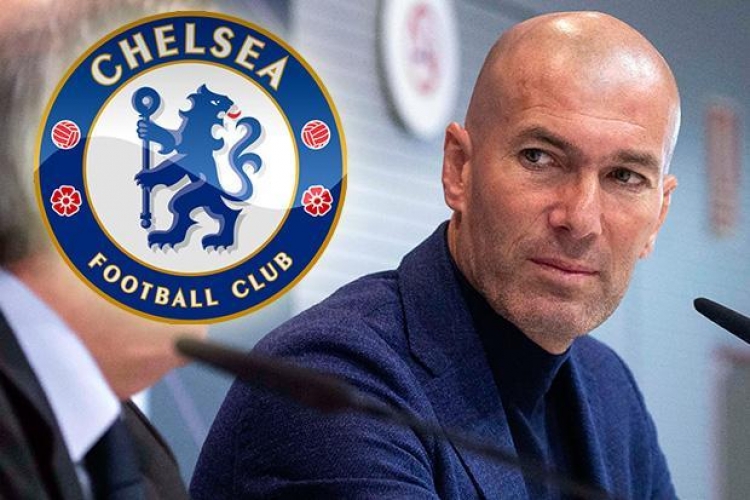 Zidane shihet si zëvendëues i Sarrit në stolin e Chelsea, por francezi ka dy kushte për londinezët