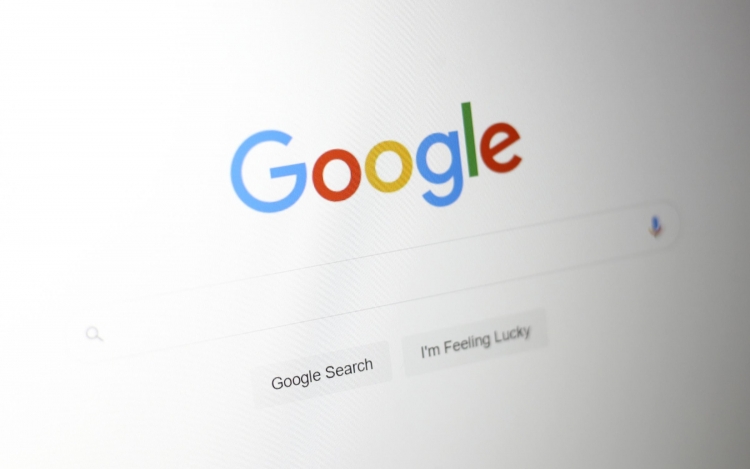 “Bye Bye” Cristiano Ronaldo, ja kush është e famshmja më e kërkuar në botë në Google për vitin 2021