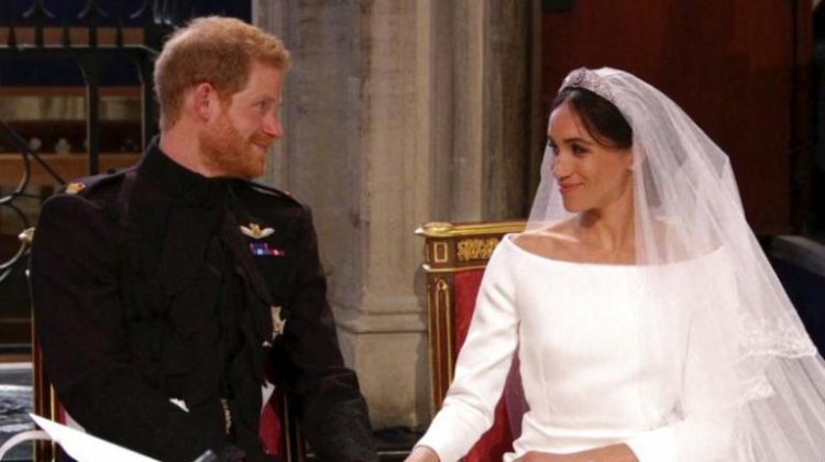 Ju pëlqeu dasma? Dukej çdo gjë SUPER, por Princ Harry dhe Meghan Markle thyen disa rregulla të familjes mbretërore, zbulojini! [FOTO]