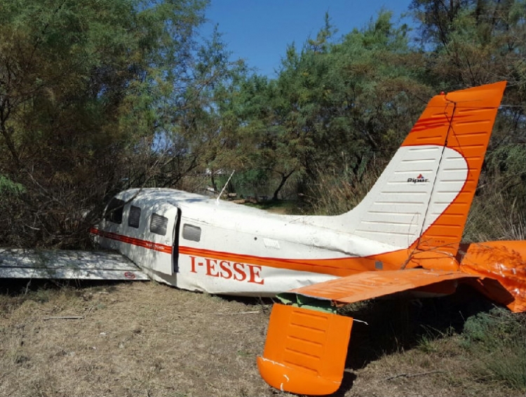 Policia e Durrësit sqaron rrëzimin e avionit italian. Albkontroll s’kishte leje...