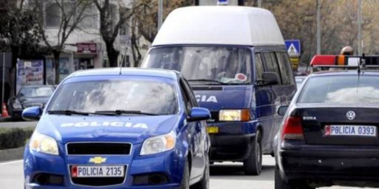 Finalizohet me sukses operacioni “Mjegulla” në Korçë, në pranga tre doganierë dhe dy policë për kontrabandë mallrash