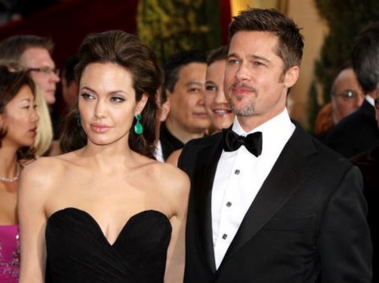 Pas ndarjes nga Brad Pitt, Angelina Jolie gati për t’u bërë mama për herë të shtatë [FOTO]