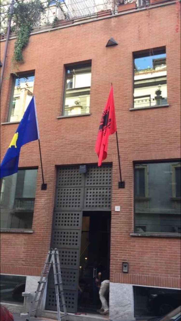 Çelet konsullata e përbashkët me Kosovën në Milano