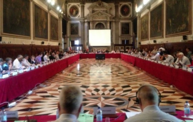 Mbërrin Komisioni i Venecias për vettingun në politikë, takime me mazhorancën dhe opozitën