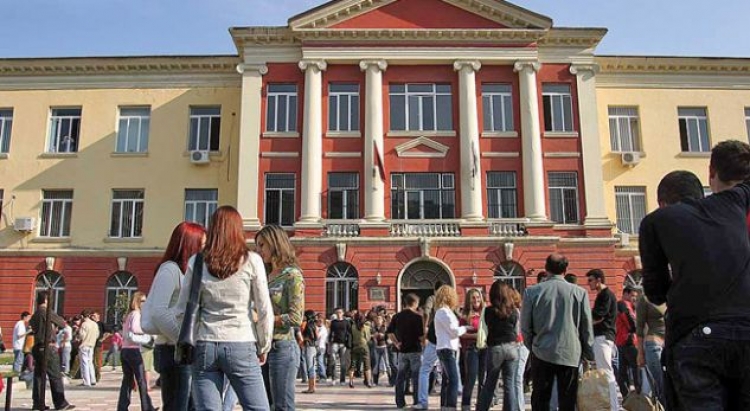 Mbyllet raundi i parë për pranimet në universitete dhe ka shumë kuota bosh në Tiranë, raundi i dytë fillon më...