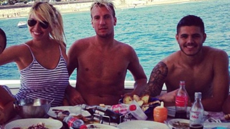 Tradhëti bashkëshortore?! Maxi Lopez jep deklaratën ‘’bombë’’: ‘’Wanda më thërret gjithmonë kur Icardi nuk është në shtëpi...’’