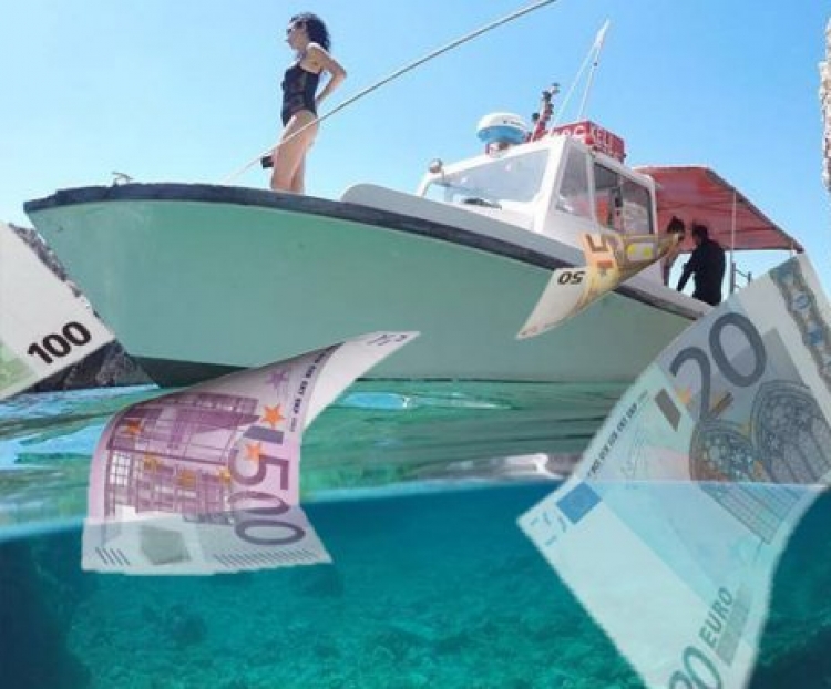 Turistët sa mirë që vijnë në Shqipëri, po euron po e çojnë në nivele katastrofike
