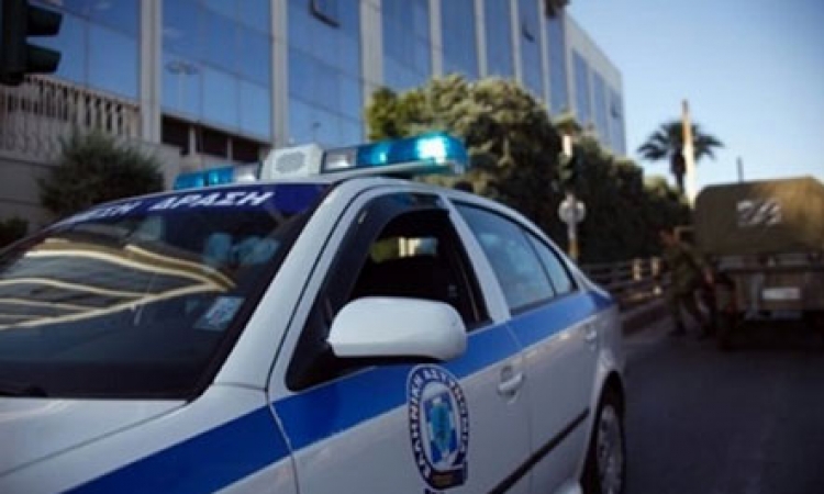 Greqi, goditet banda e shqiptarëve që trafikonin kokainë dhe armë, arrestohen 21 persona mes tyre 13 shqiptarë
