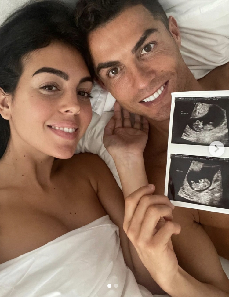 Cristiano Ronaldo dhe Georgina do bëhen sërish prindër: Presin binjakë! (FOTO)