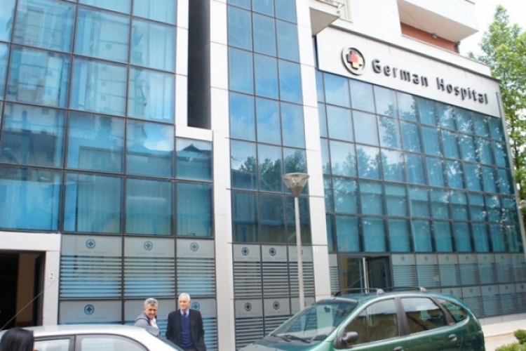 Përfitoi 2 milionë euro duke mashtruar, arrestohet administratori i Spitalit Gjerman, Lefter Sulkaj, 50 vjeç