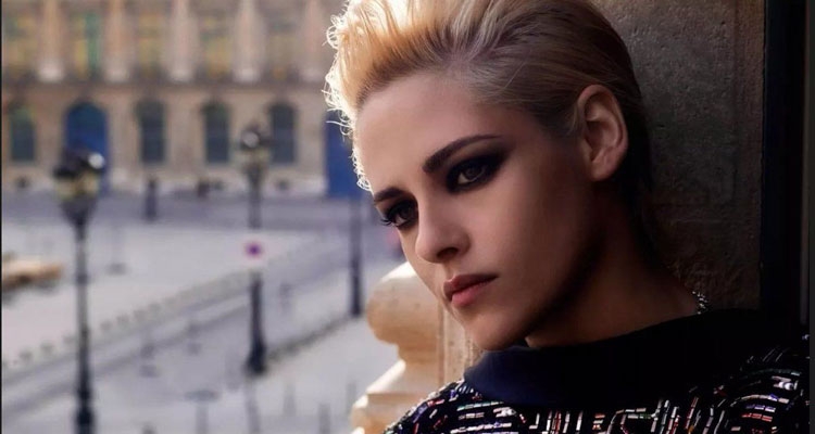 Kristen Stewart zhvishet lakuriq për filmin e radhës! [FOTO]