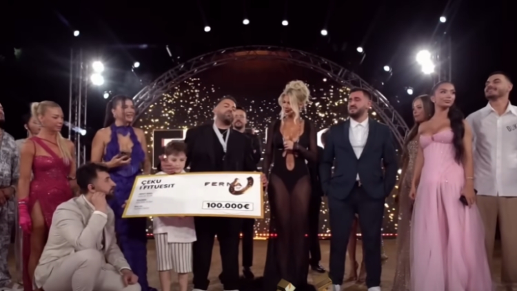 Shpallet fituesi i Ferma Vip, ja kush 'rrëmbeu' çekun prej 100 mijë eurosh