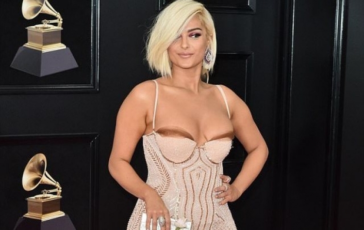 Bebe Rexha, bëhet pjesë e turneut të yllit botëror të muzikës [FOTO]