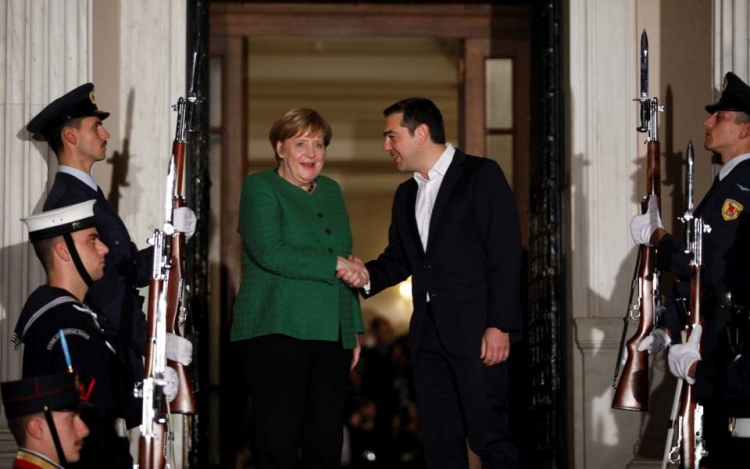 Tsipras takohet me Merkel në Athinë: Të dy përjetuam kohë të vështira ...