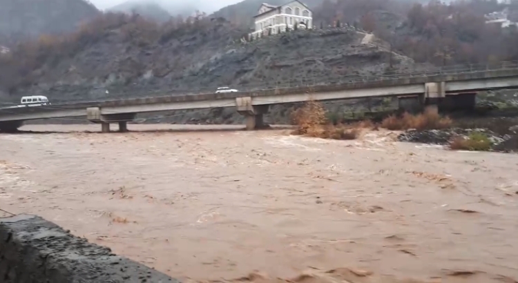 Situata aktuale e lumit Shkumbin[VIDEO]