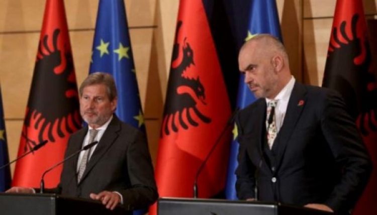 Tri arsyet pse BE mund të ‘ngel në klasë’ Shqipërinë në tetor