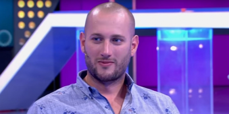 Pas largimit nga Portokalli, Florian Binaj rikthehet në ekran si moderator krah këngëtares së njohur, ja ku do e shohim!