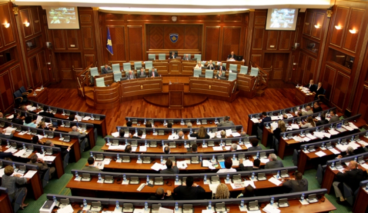 Mblidhet Kuvendi i Kosovës, pritet votimi i rezolutës për dialogun