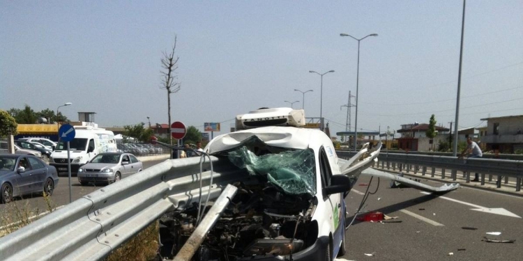 Bilanc lufte/ 30 fëmijë kanë humbur jetën brenda 1 viti nga aksidentet rrugore [VIDEO]