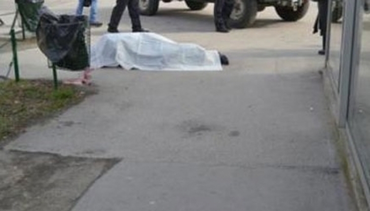 Tiranë, hidhet nga kati i gjashtë i pallatit, humb jetën 78-vjeçari me iniciale M.A