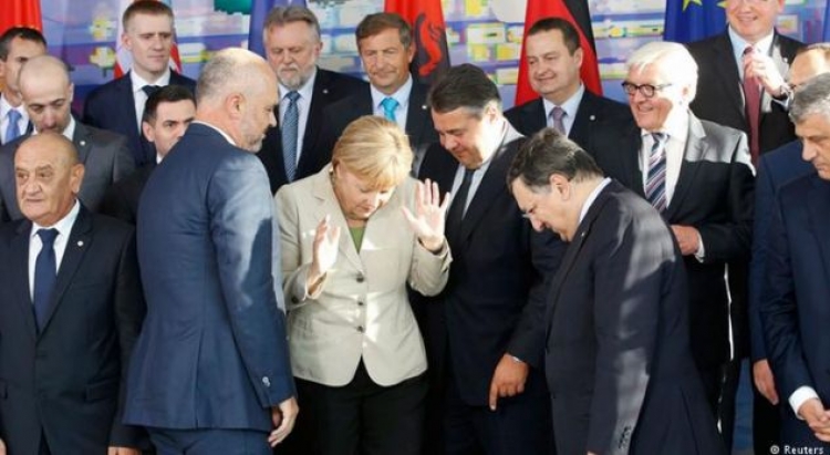 Sot mbahet Samiti i Berlinit, Rama takim me Merkel