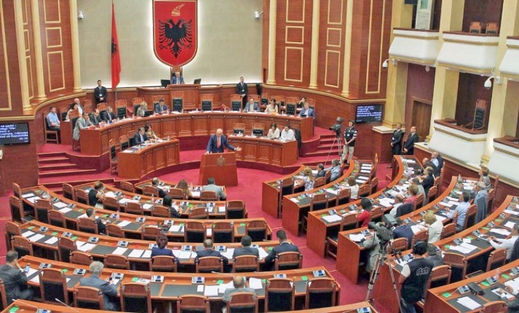 Mazhoranca: “Prokuroria nuk i argumentoi dot akuzat ndaj Tahirit”