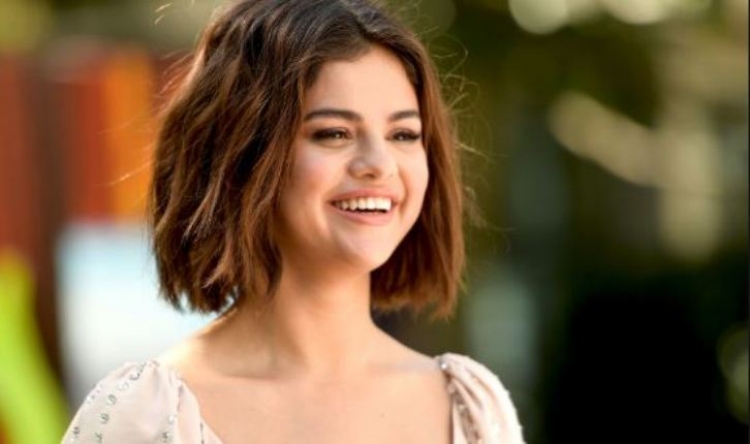 Pas problemeve me shëndetin mendor, më në fund rikthehet Selena Gomez…[FOTO]