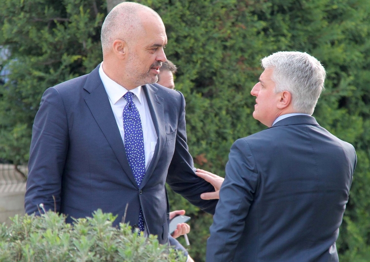 Majko i “kontrollon” laptopin ministres, Dash Shehi: Unë një gote raki e kam pirë…