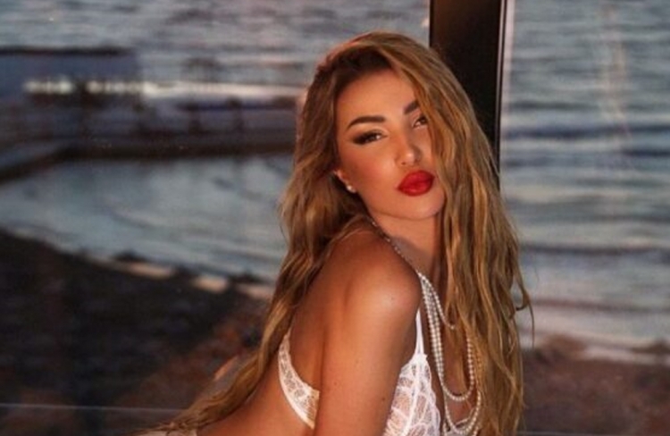 Roza Lati merr ofertën “e nxehtë” për “Onlyfans”, si reagoi moderatorja