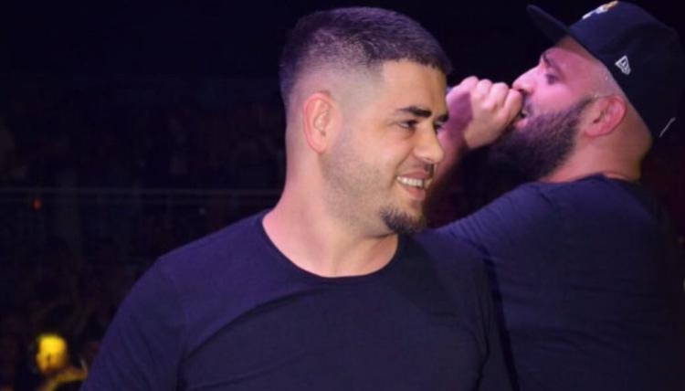Noizy “i pamëshirshëm”, shihni si tallet me shokun e tij në Instagram [VIDEO]