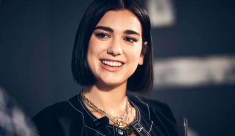 Dua Lipa nuk ndalet me sukseset në karrierën e saj. Bëhet pjesë e filmit të njohur…[FOTO]