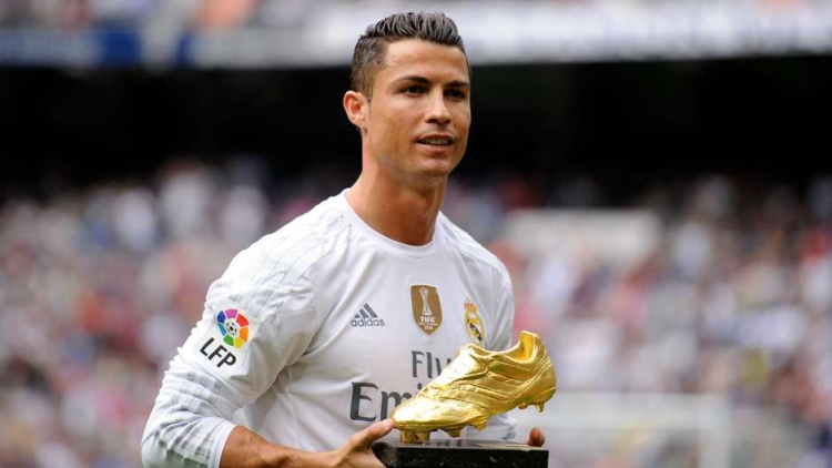 Cristiano Ronaldo blen 2 milionë euro këtë makineri nga NASA, mësoni arsyen [FOTO]