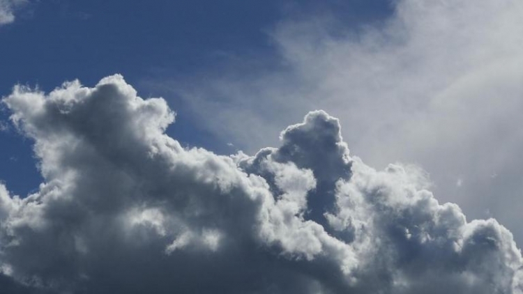 Po prisni borën? Surprizat e motit, ja çfarë na pret nesër, mësoni si do jenë temperaturat! [FOTO]