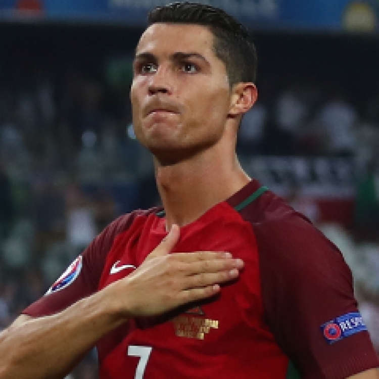 Ronaldo mendon vetëm për Juven, mer vendimin e papritur për kombëtaren