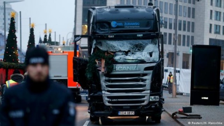 Paniku në Berlin: U arrestua personi i gabuar, autori i masakrës lëviz i lirë