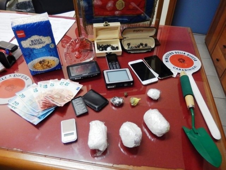 Itali, policia arreston dy shqiptarë të moshës 26 dhe 20 vjeç, sekuestrohen 200 gramë kokainë